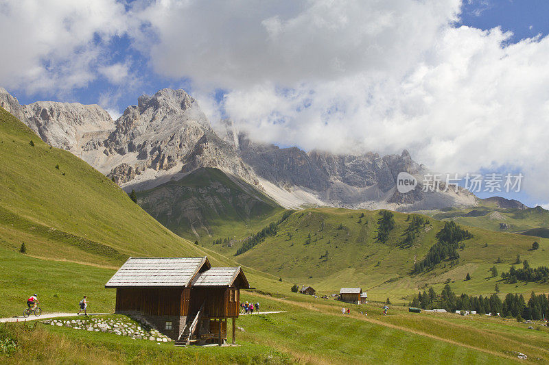 圣Pellegrino Pass Dolomites - Sas de Tascia(意大利)